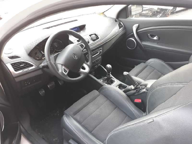 renault megane iii coupe del año 2011