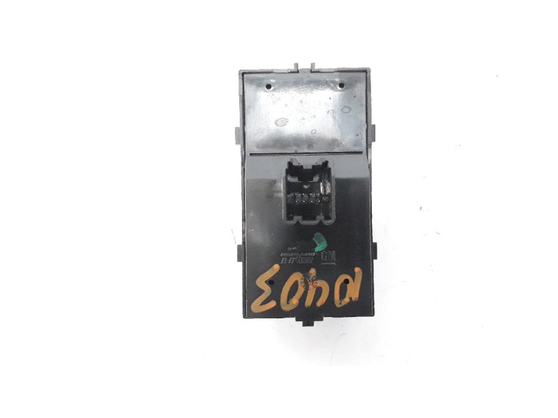 Recambio de mando elevalunas delantero izquierdo para chevrolet malibu 2.0 diesel cat referencia OEM IAM 13305373  