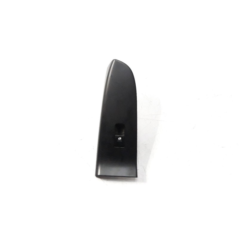 Recambio de mando elevalunas delantero derecho para kia cee´d 1.6 crdi cat referencia OEM IAM 823611H300  