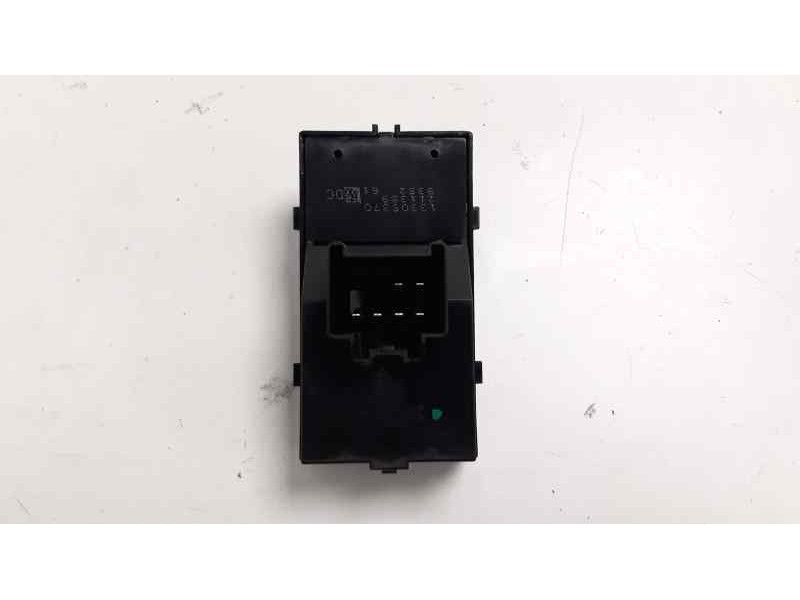 Recambio de mando elevalunas delantero derecho para chevrolet cruze lt referencia OEM IAM 13305370  