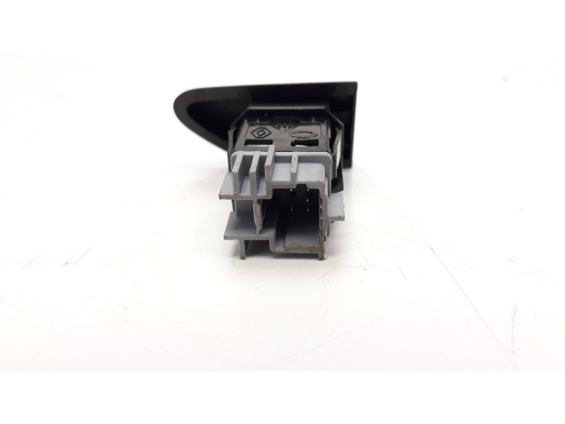 Recambio de interruptor para renault clio iv business referencia OEM IAM 252103678R  