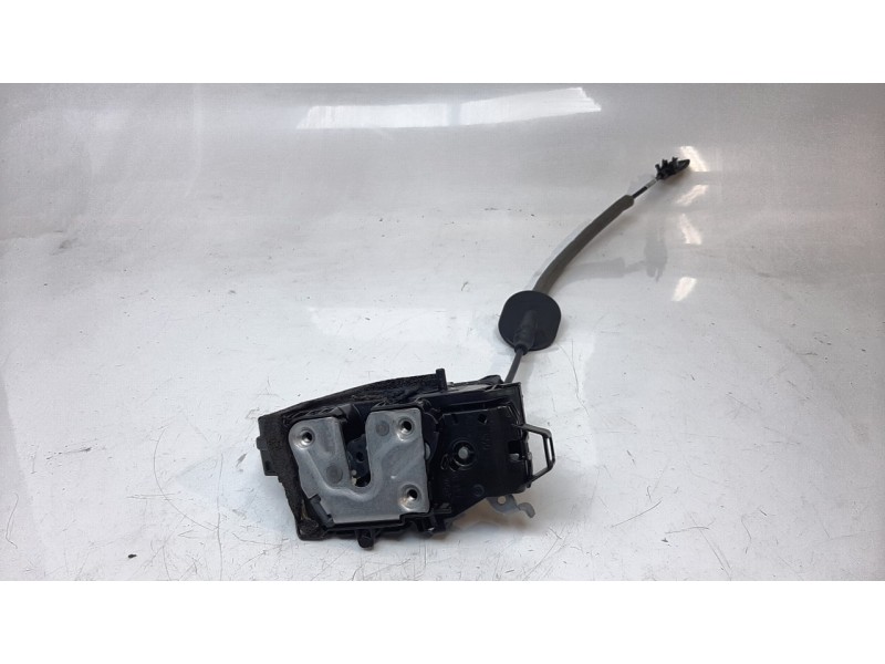 Recambio de cerradura puerta trasera izquierda para renault clio v zen referencia OEM IAM 825039554R  