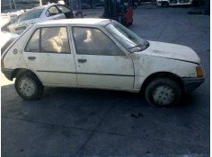 PEUGEOT 205 BERLINA