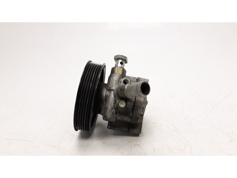Recambio de bomba direccion para opel insignia berlina 2.0 16v cdti referencia OEM IAM 13309336  
