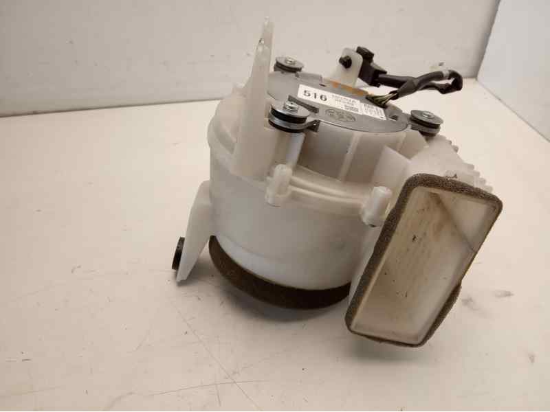 Recambio de ventilador calefaccion para toyota auris 1.8 16v cat (híbrido) referencia OEM IAM 1173005161  