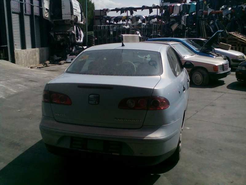 seat cordoba berlina (6l2) del año 2003