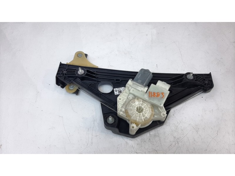 Recambio de elevalunas trasero derecho para renault clio v zen referencia OEM IAM 827209773R  