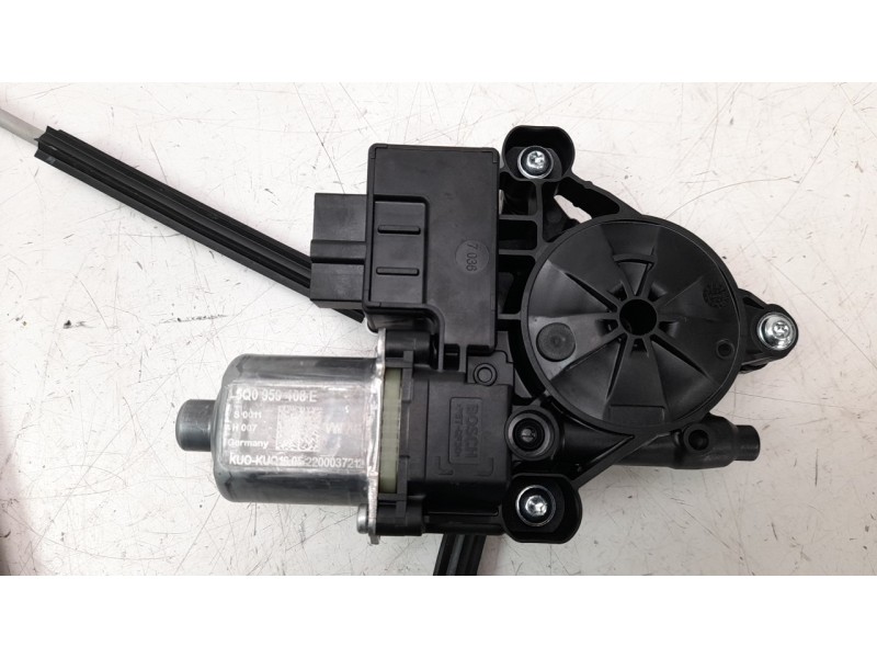 Recambio de elevalunas delantero derecho para seat ateca (kh7) 1.0 tsi referencia OEM IAM 575839462A  