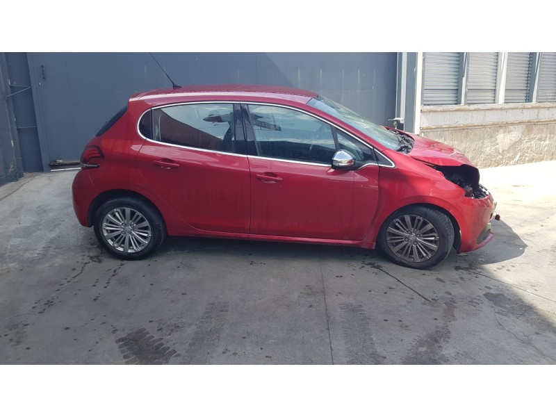 peugeot 208 del año 2018