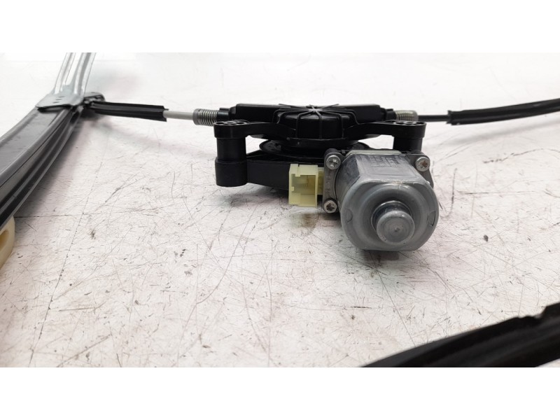 Recambio de elevalunas delantero izquierdo para seat ateca (kh7) 1.0 tsi referencia OEM IAM 575837461A  