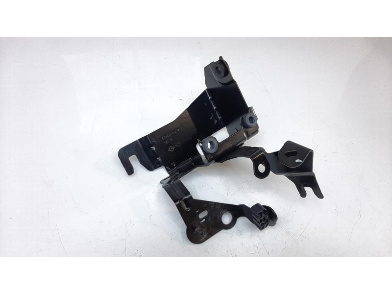 Recambio de moldura para renault clio v zen referencia OEM IAM 478401826R  