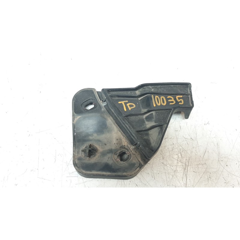 Recambio de moldura para mercedes-benz clase cla (w117) shooting brake cla 200 d (117.908) referencia OEM IAM A1178853900  