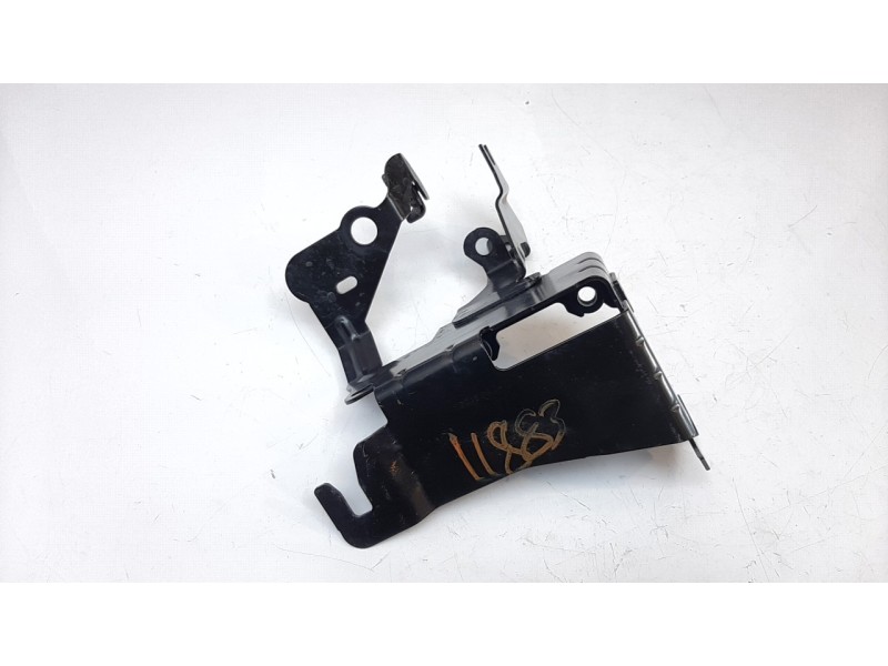 Recambio de moldura para renault clio v zen referencia OEM IAM 478401826R  