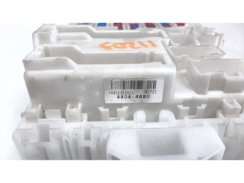 Recambio de caja reles / fusibles para suzuki vitara 1.4 16v boosterjet cat referencia OEM IAM AA0A4880  