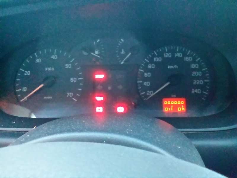 renault megane i fase 2 berlina (ba0) del año 2000