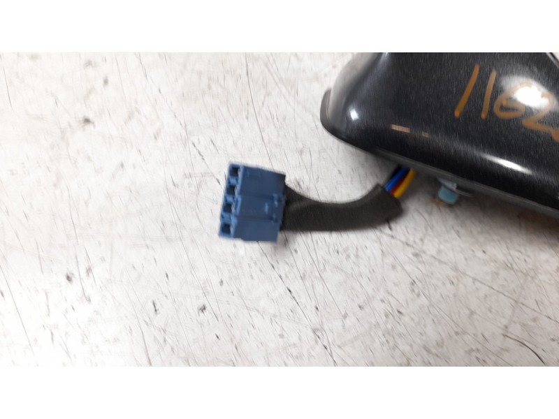 Recambio de antena para hyundai kona 1.0 tgdi cat referencia OEM IAM 96210K4300  