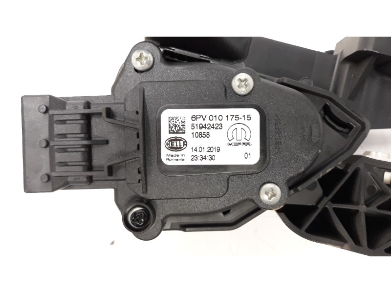 Recambio de potenciometro pedal para fiat 500 x (334) 1.6 jtdm 16v referencia OEM IAM 51942423 6PV010175 