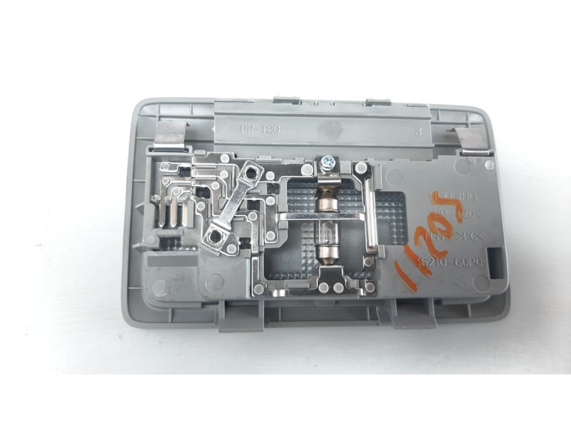 Recambio de luz interior para suzuki vitara 1.4 16v boosterjet cat referencia OEM IAM 3621060P0  