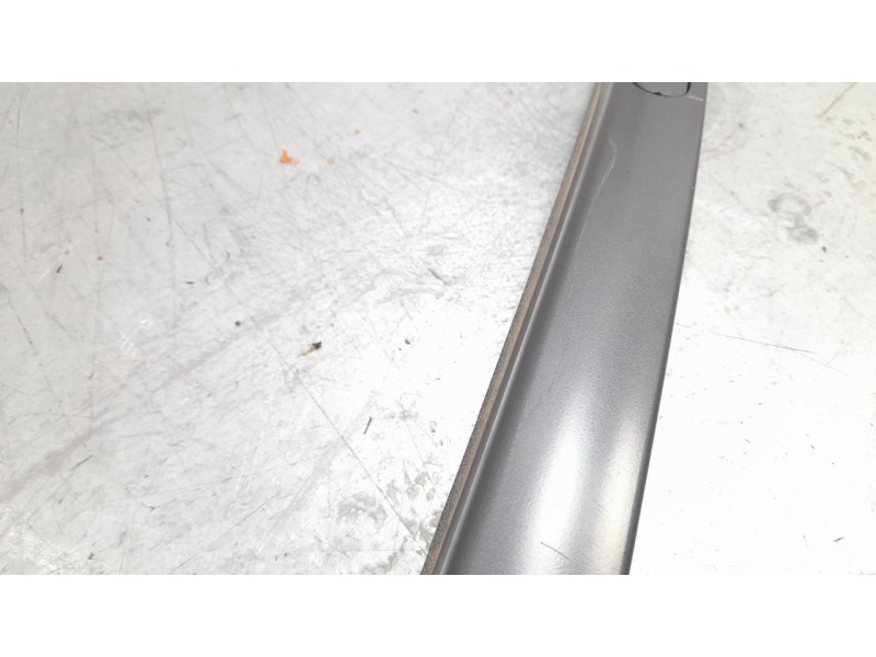 Recambio de barras techo para hyundai kona 1.0 tgdi cat referencia OEM IAM 87280J9000PGY  