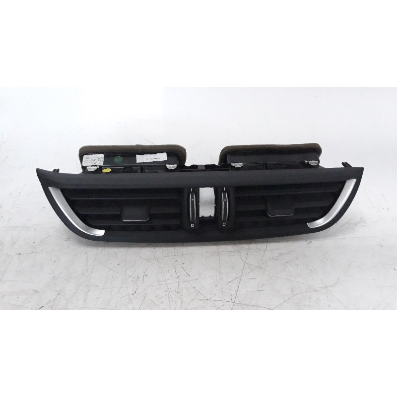 Recambio de rejilla aireadora para alfa romeo giulia (952) 2.2 jtdm cat referencia OEM IAM 156110178  