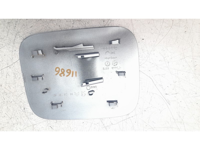 Recambio de tapa exterior combustible para citroen c3 feel referencia OEM IAM 9812918180  