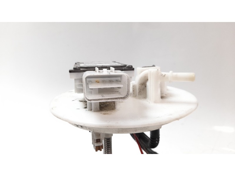 Recambio de bomba combustible para hyundai kona 1.0 tgdi cat referencia OEM IAM 31110J9200  