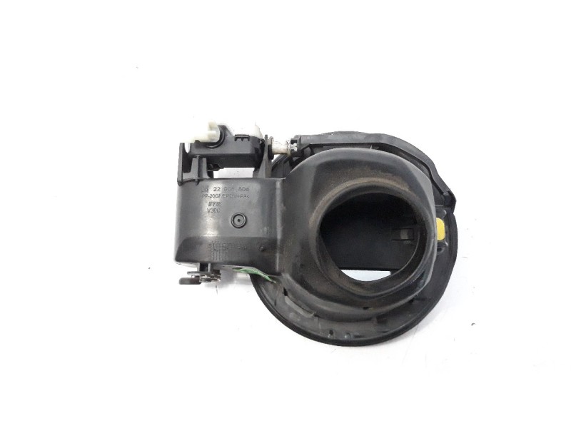 Recambio de tapa exterior combustible para chevrolet malibu 2.0 diesel cat referencia OEM IAM 22908804  