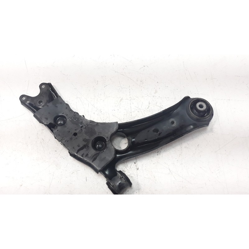 Recambio de brazo suspension inferior delantero izquierdo para volkswagen passat variant (cb5) 2.0 tdi referencia OEM IAM 3Q0407