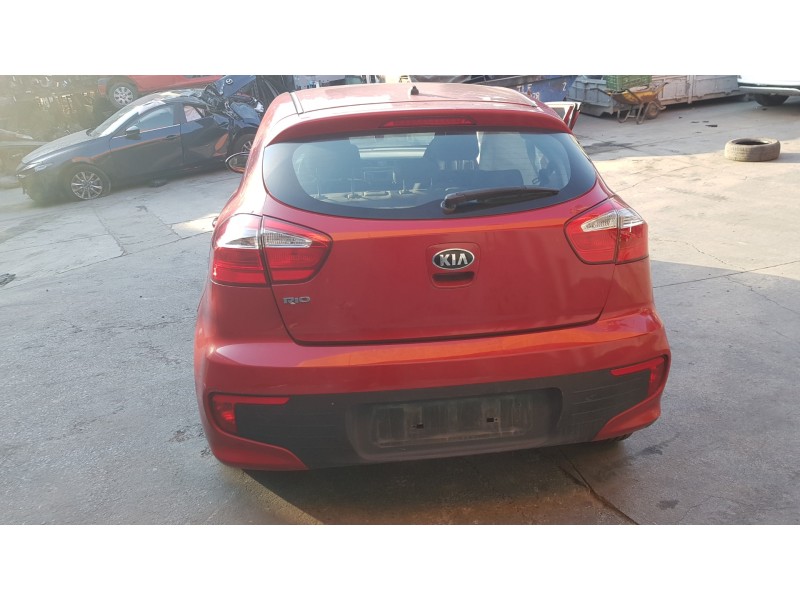 kia rio del año 2017