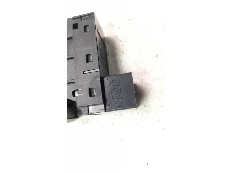 Recambio de palanca freno para seat ateca (kh7) 1.0 tsi referencia OEM IAM 575927225A  