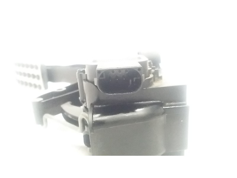 Recambio de potenciometro pedal para mercedes-benz clase b (w245) 2.0 cdi cat referencia OEM IAM A1693000504  