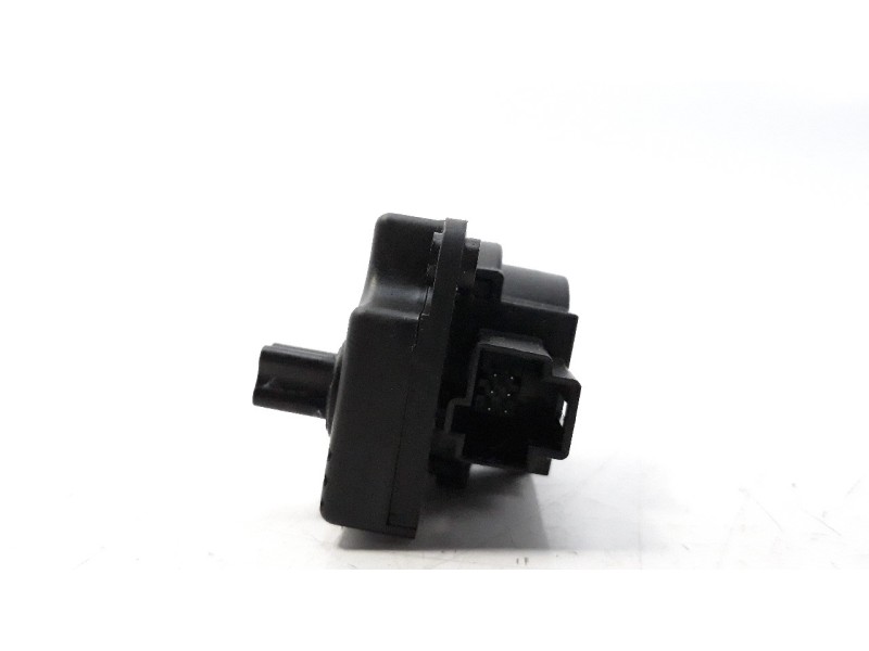 Recambio de motor calefaccion para chevrolet malibu 2.0 diesel cat referencia OEM IAM 13372987  