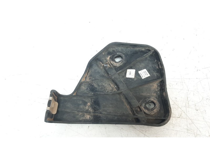 Recambio de moldura para mercedes-benz clase cla (w117) shooting brake cla 200 d (117.908) referencia OEM IAM A1178854000  