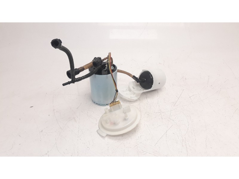 Recambio de bomba combustible para porsche 911 (typ 991) carrera 4s referencia OEM IAM 99120142101  