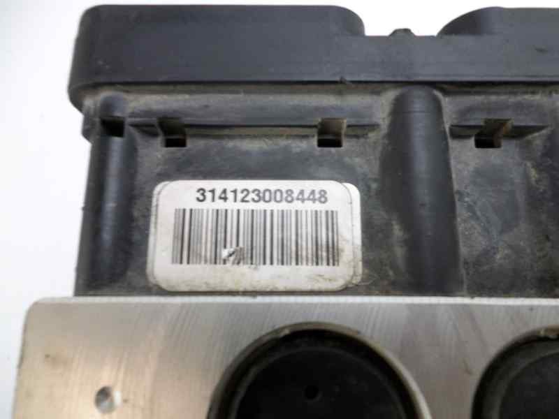Recambio de abs para ford focus berlina (cak) ambiente referencia OEM IAM 2M512M110ED 10020403774 