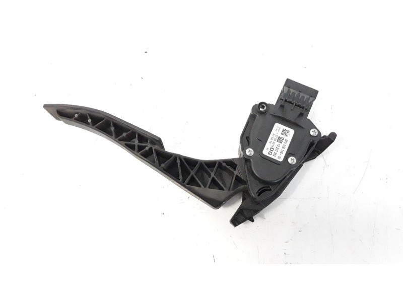 Recambio de potenciometro pedal para chevrolet malibu 2.0 diesel cat referencia OEM IAM 6PV00976500  