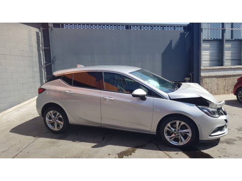 opel astra k lim. 5türig del año 2017