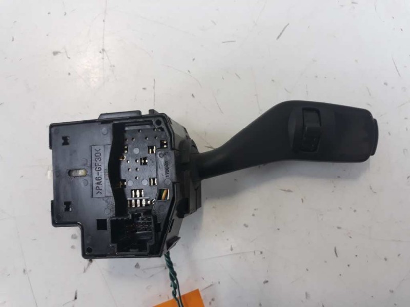 Recambio de mando intermitentes para ford focus lim. (cb4) econetic referencia OEM IAM 4M5T13335BD CCF230027FV 