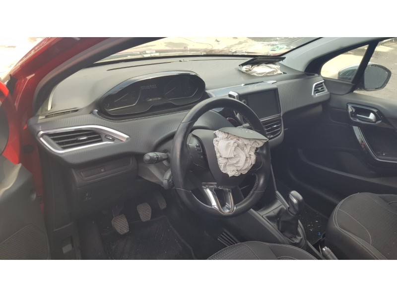 peugeot 208 del año 2018