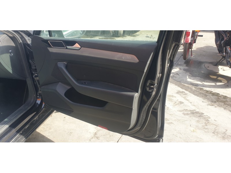 Recambio de elevalunas delantero derecho para volkswagen passat variant (cb5) 2.0 tdi referencia OEM IAM 3G0837462C 106236416 