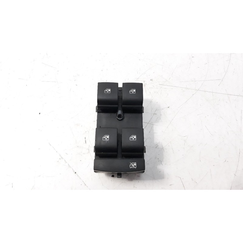 Recambio de mando elevalunas delantero izquierdo para opel mokka 1.7 16v cdti referencia OEM IAM 13305011 IAF320077HQ EWSPL030
