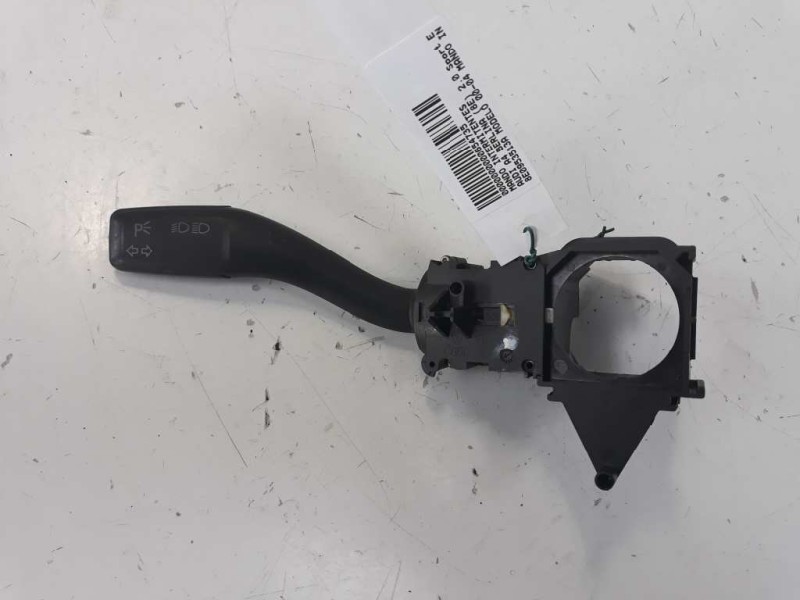 Recambio de mando intermitentes para audi a4 berlina (8e) 2.0 sport edition referencia OEM IAM 8E0953513A  