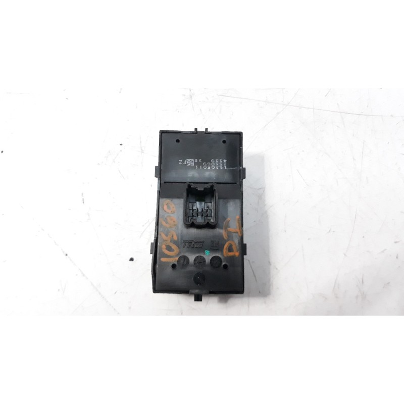 Recambio de mando elevalunas delantero izquierdo para opel mokka 1.7 16v cdti referencia OEM IAM 13305011 IAF320077HQ EWSPL030