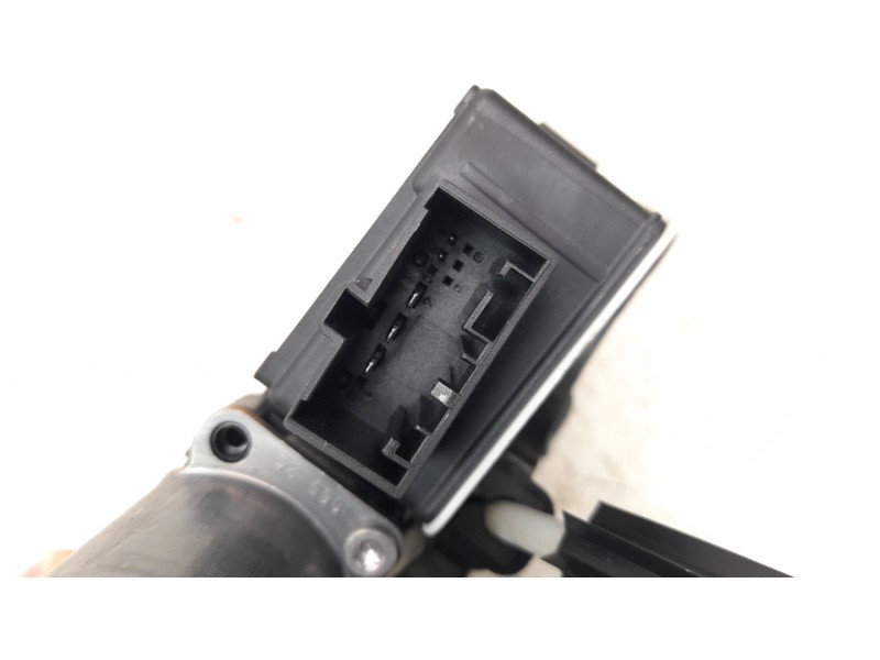 Recambio de elevalunas trasero izquierdo para seat ateca (khp) style go referencia OEM IAM 575839461A 4907263 