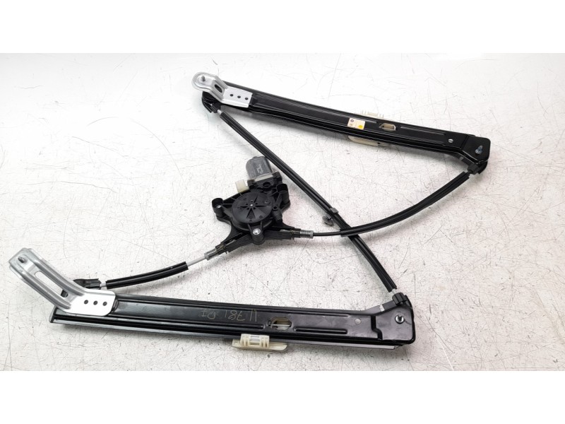 Recambio de elevalunas delantero izquierdo para seat ateca (khp) style go referencia OEM IAM 575837461A  