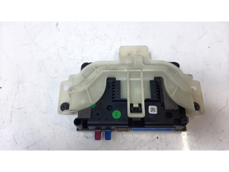 Recambio de modulo electronico para renault clio v zen referencia OEM IAM 2591A6387R  