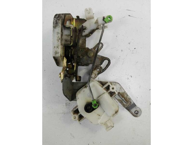 Recambio de cerradura puerta delantera derecha para mitsubishi montero (v60/v70) 2.5 tdi sahel (3-ptas.) referencia OEM IAM   