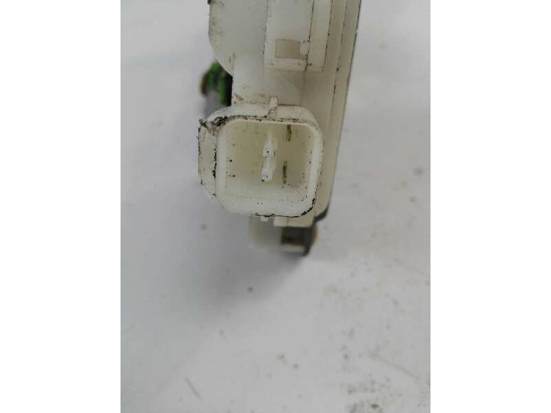 Recambio de cerradura puerta delantera derecha para mitsubishi montero (v60/v70) 2.5 tdi sahel (3-ptas.) referencia OEM IAM   