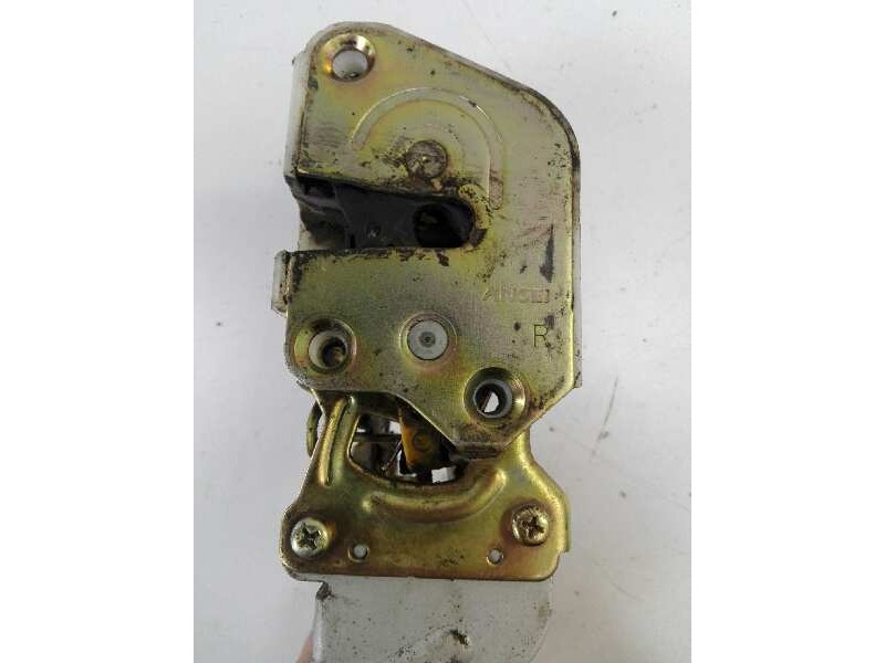 Recambio de cerradura puerta delantera derecha para mitsubishi montero (v60/v70) 2.5 tdi sahel (3-ptas.) referencia OEM IAM   