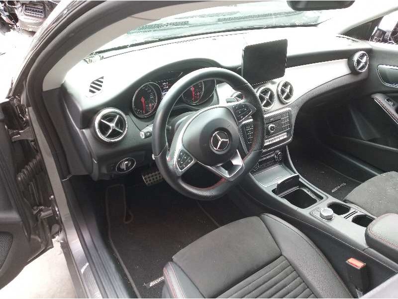 mercedes-benz clase cla (w117) shooting brake del año 2017